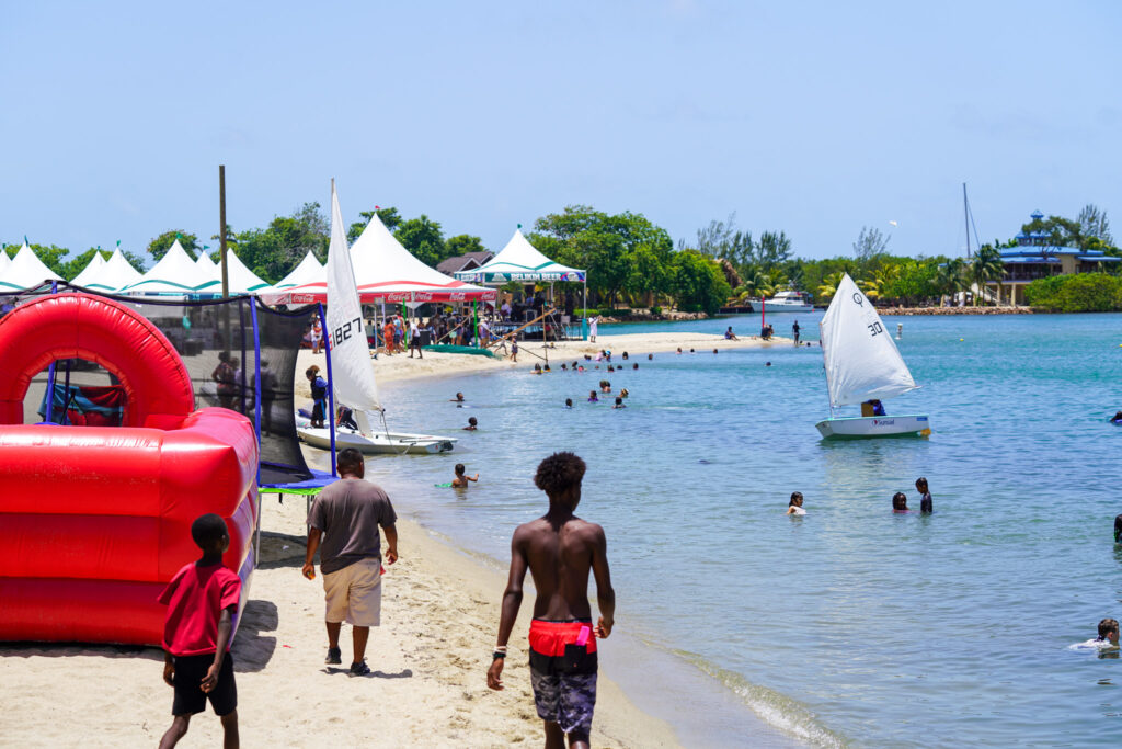 Beach Parties - Belize